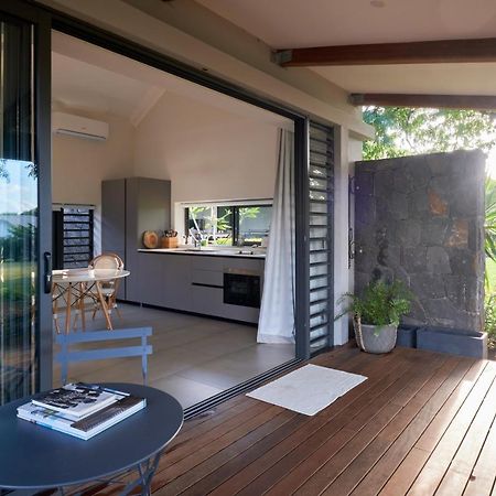 Peaceful Tree Cottage Tamarin Exterior foto